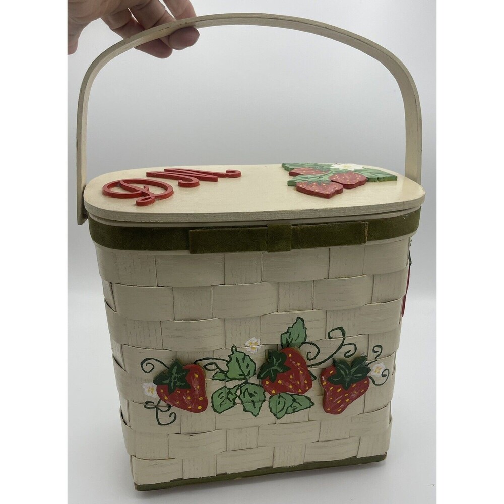 Vintage Basketville Putney Vermont Hand Painted Strawberry Picnic Basket Purse